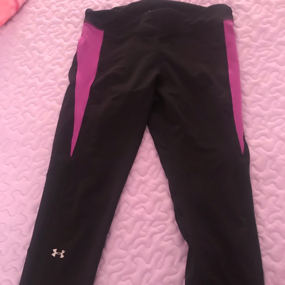 Under Armor Crop pants